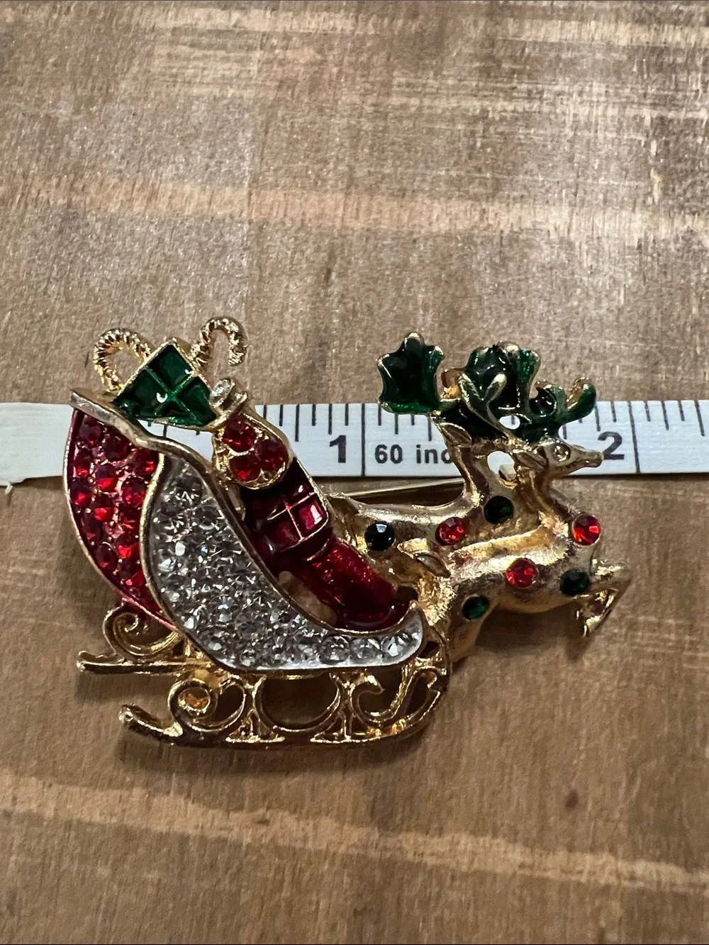 3/$18 Holiday Reindeer Sleigh Decorative Pin in Gold, Red, Green Lot 6070